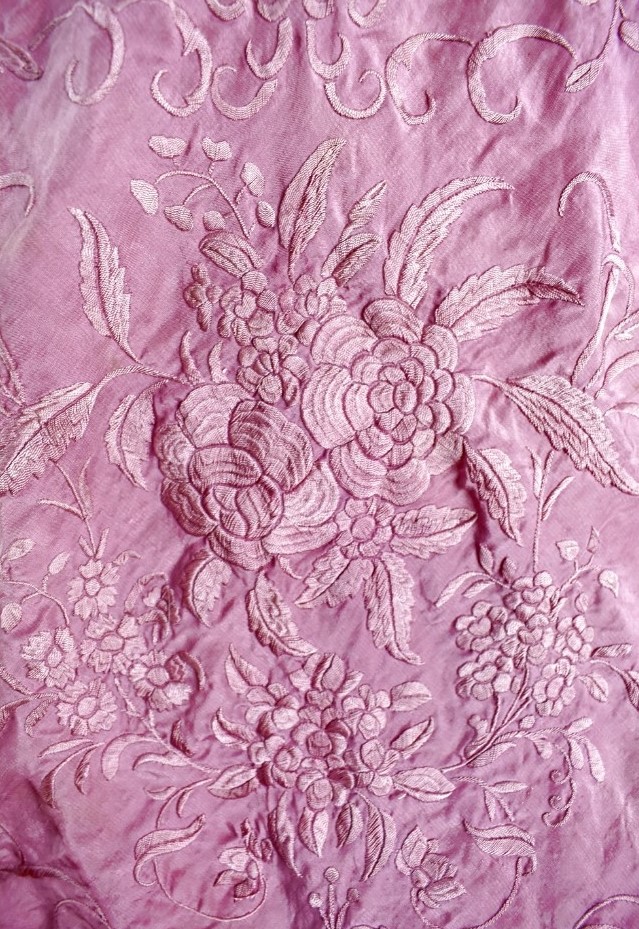 Mantón de Manila isabelino fina seda rosa precioso - Imagen 3