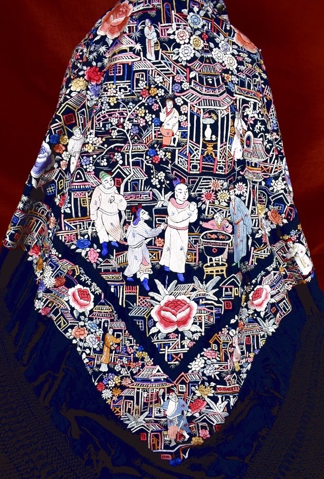 Antiguo mantón de manila cantones de gran tamaño y peso