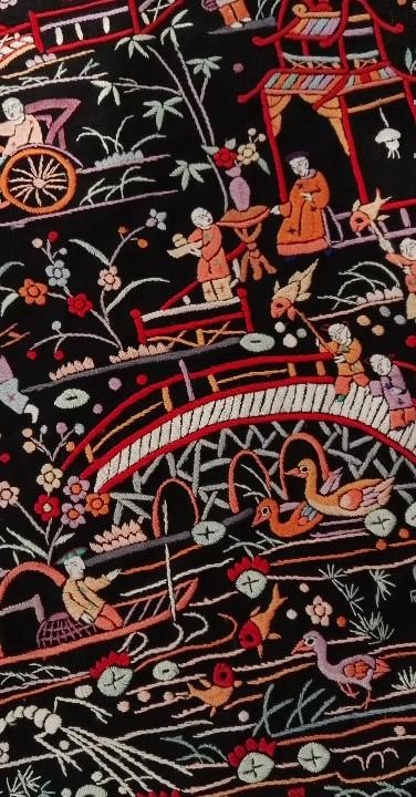 Antiguo mantón de Manila estilo cantones de gran peso - Imagen 4