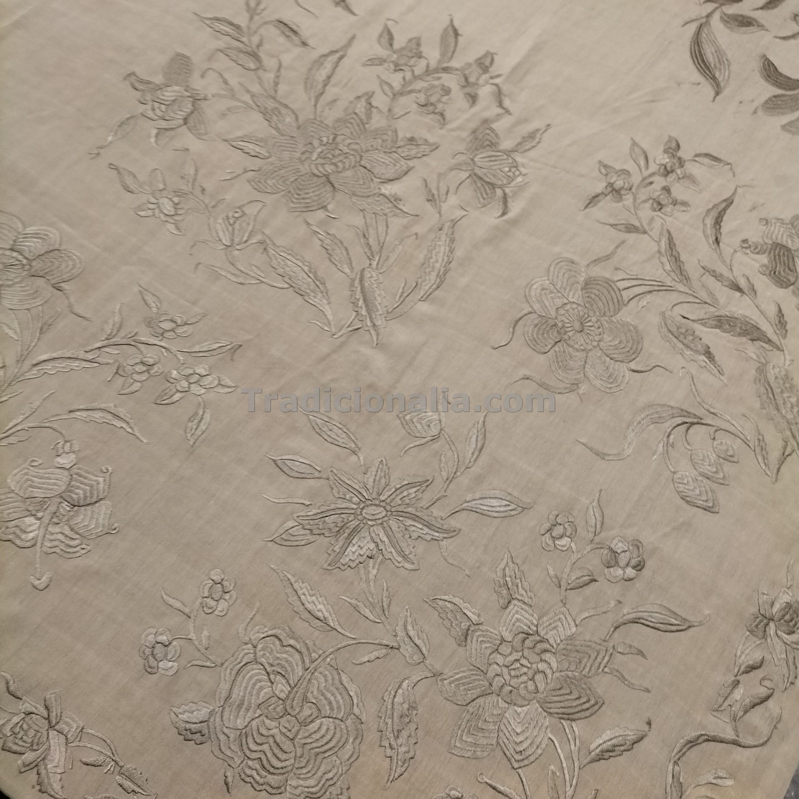 Elegante mantón imperio de cuarterones - Imagen 2